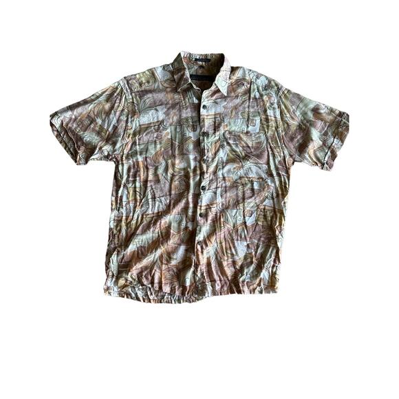 Vintage Basic Elements Floral Grecian Print M Rayon Short Sleeve Button Up - Picture 1 of 6